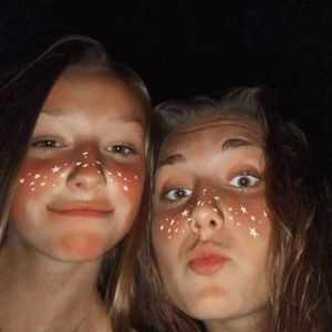 Meet your Posher, Paris